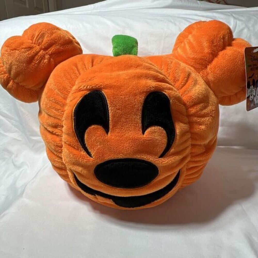 Disney Mickey Mouse Pumpkin Jack O Lantern Plush New
